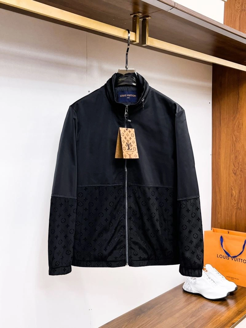 Colorful Louis Vuitton Outwear 133888