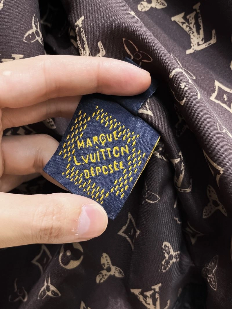 OdorResistant Louis Vuitton Outwear 133896