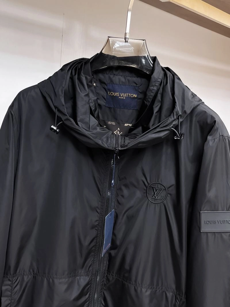 OdorResistant Louis Vuitton Outwear 133896