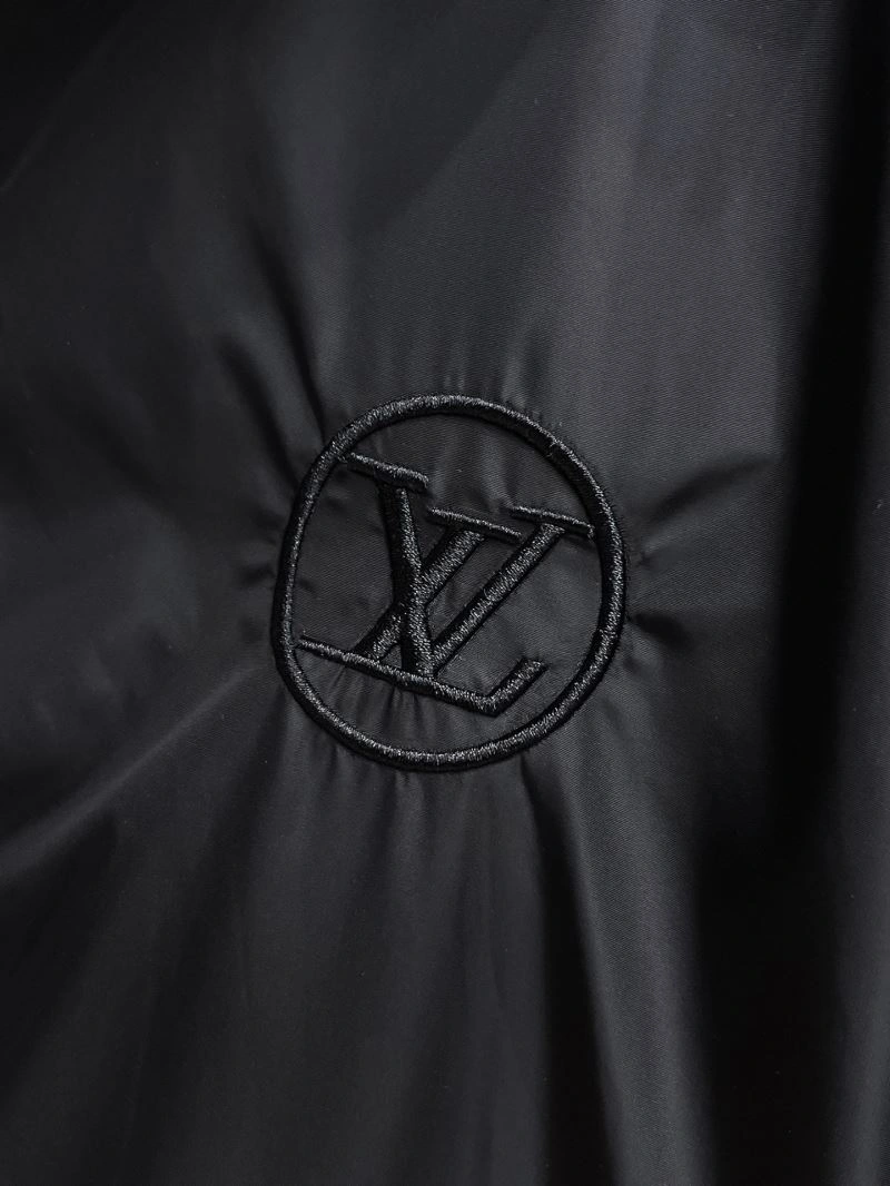 OdorResistant Louis Vuitton Outwear 133896
