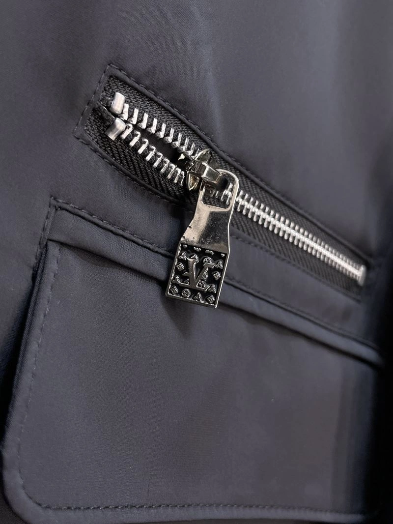 Louis Vuitton Outwear SmoothTexture 133876