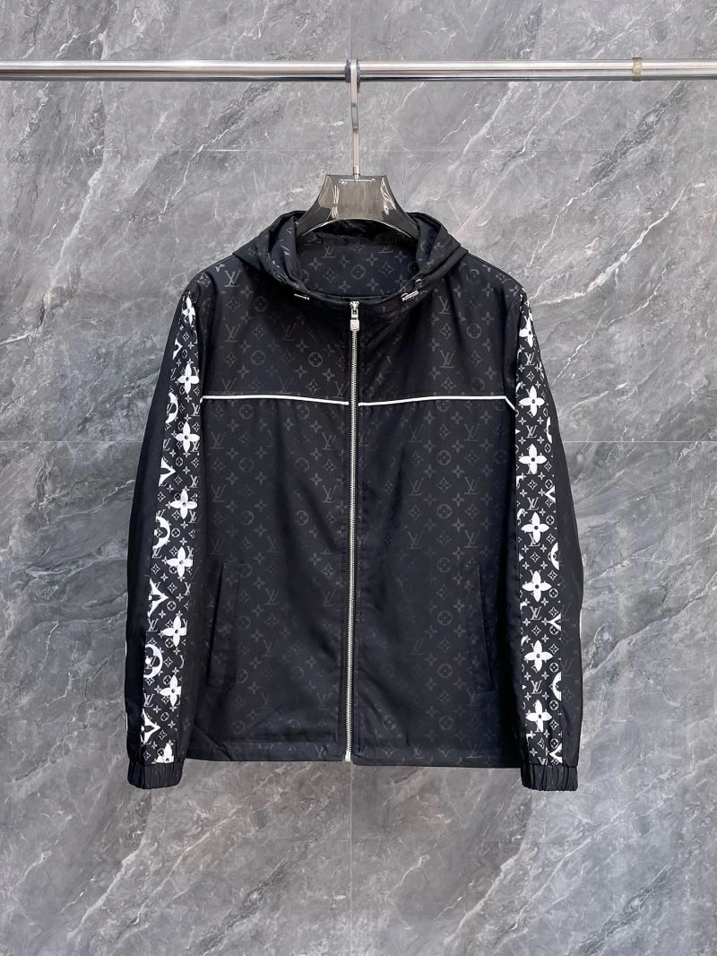 Louis Vuitton Outwear Durable 133875