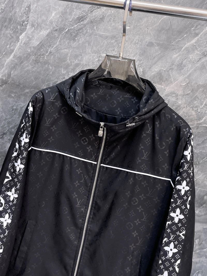 Louis Vuitton Outwear Durable 133875