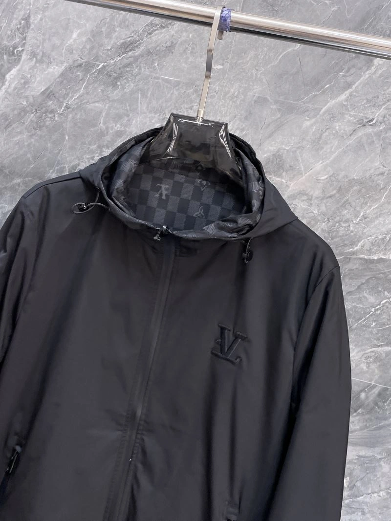 Louis Vuitton Outwear OdorResistant 133877