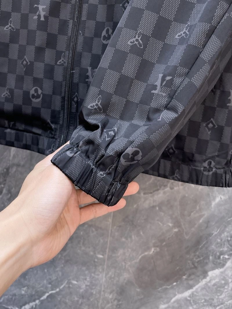 Louis Vuitton Outwear OdorResistant 133877