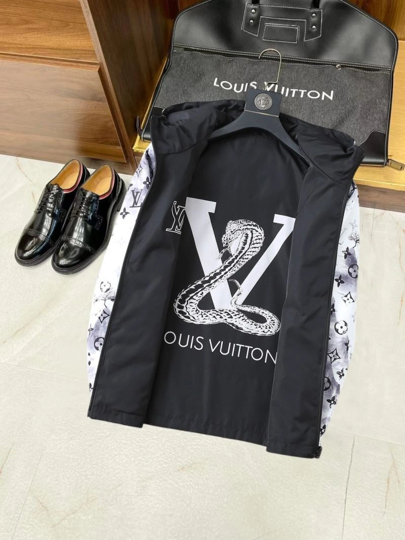 Thermal Louis Vuitton Outwear 133846
