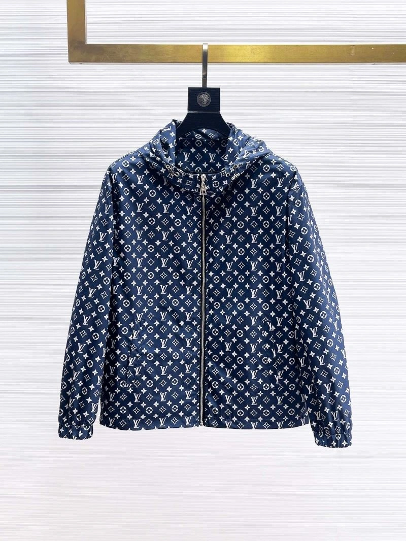 Premium Louis Vuitton Outwear 133851