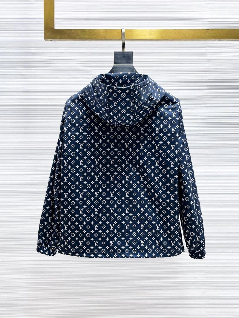 Premium Louis Vuitton Outwear 133851