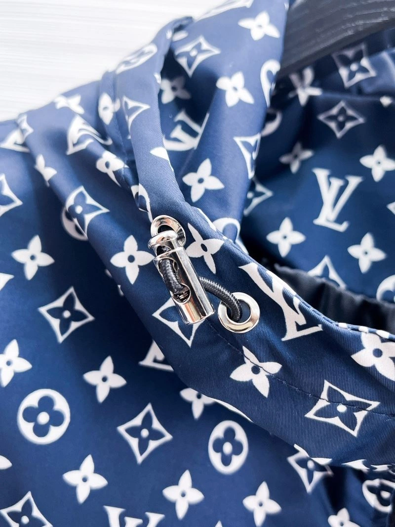 Premium Louis Vuitton Outwear 133851