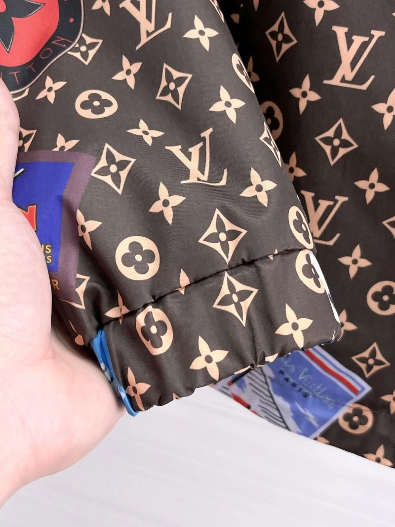 Chic Louis Vuitton Outwear 133862