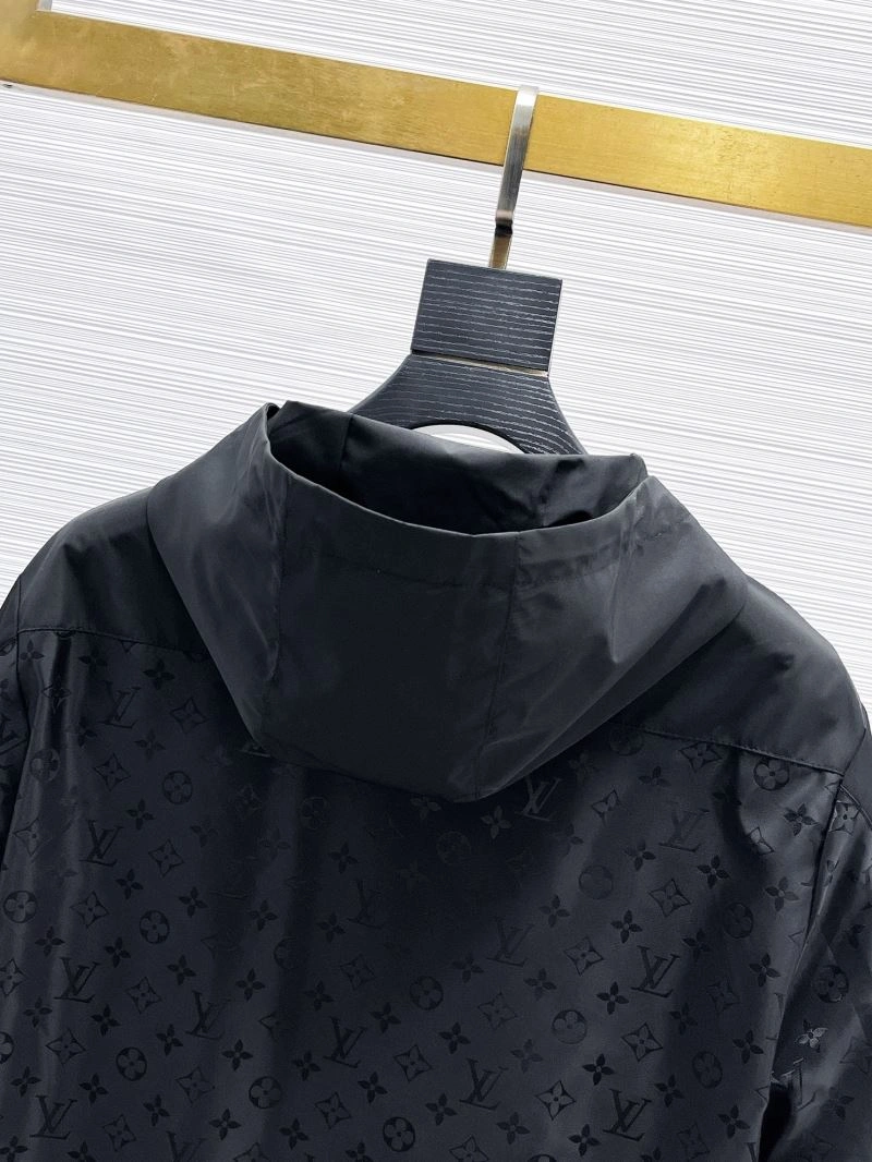 Louis Vuitton Outwear Youthful 133857