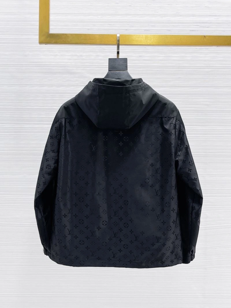 Louis Vuitton Outwear Youthful 133857