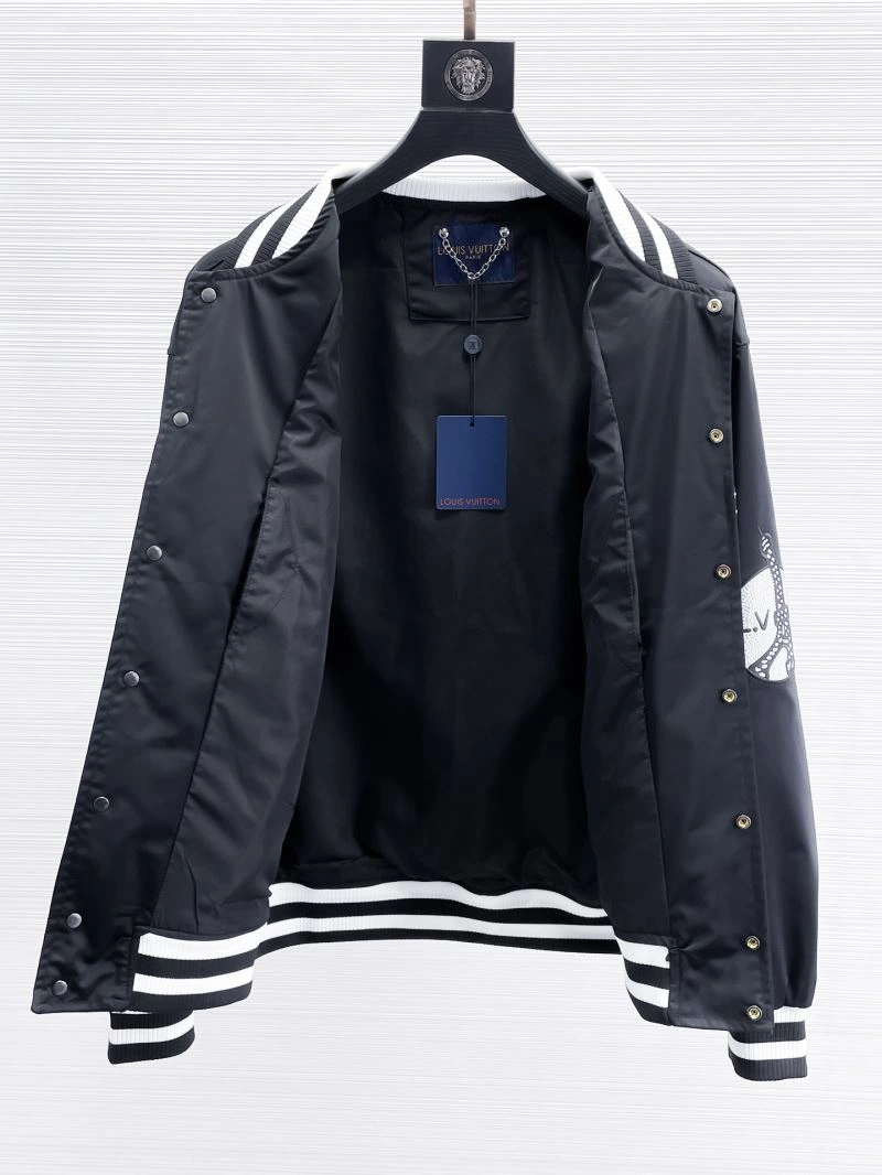 Sleek Louis Vuitton Outwear 133861