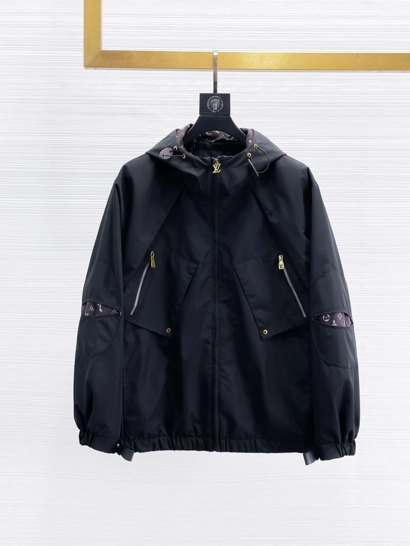 TimelessDesign Louis Vuitton Outwear 133869