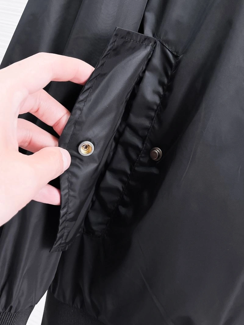 EasyMatch Louis Vuitton Outwear 133873