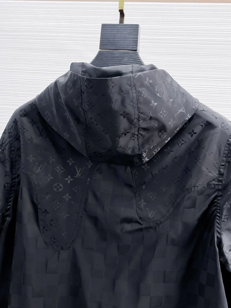 Louis Vuitton Outwear Lightweight 133863