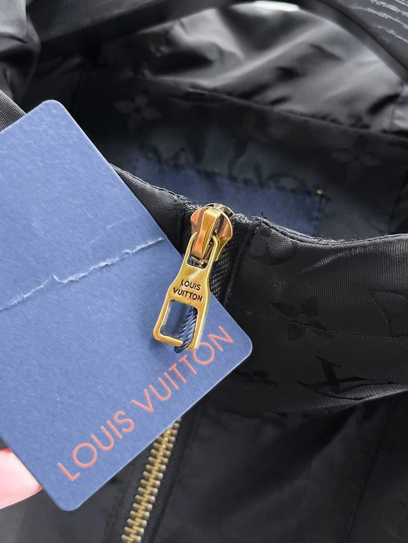 Louis Vuitton Outwear Lightweight 133863