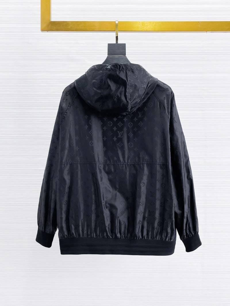 Stylish Louis Vuitton Outwear 133848
