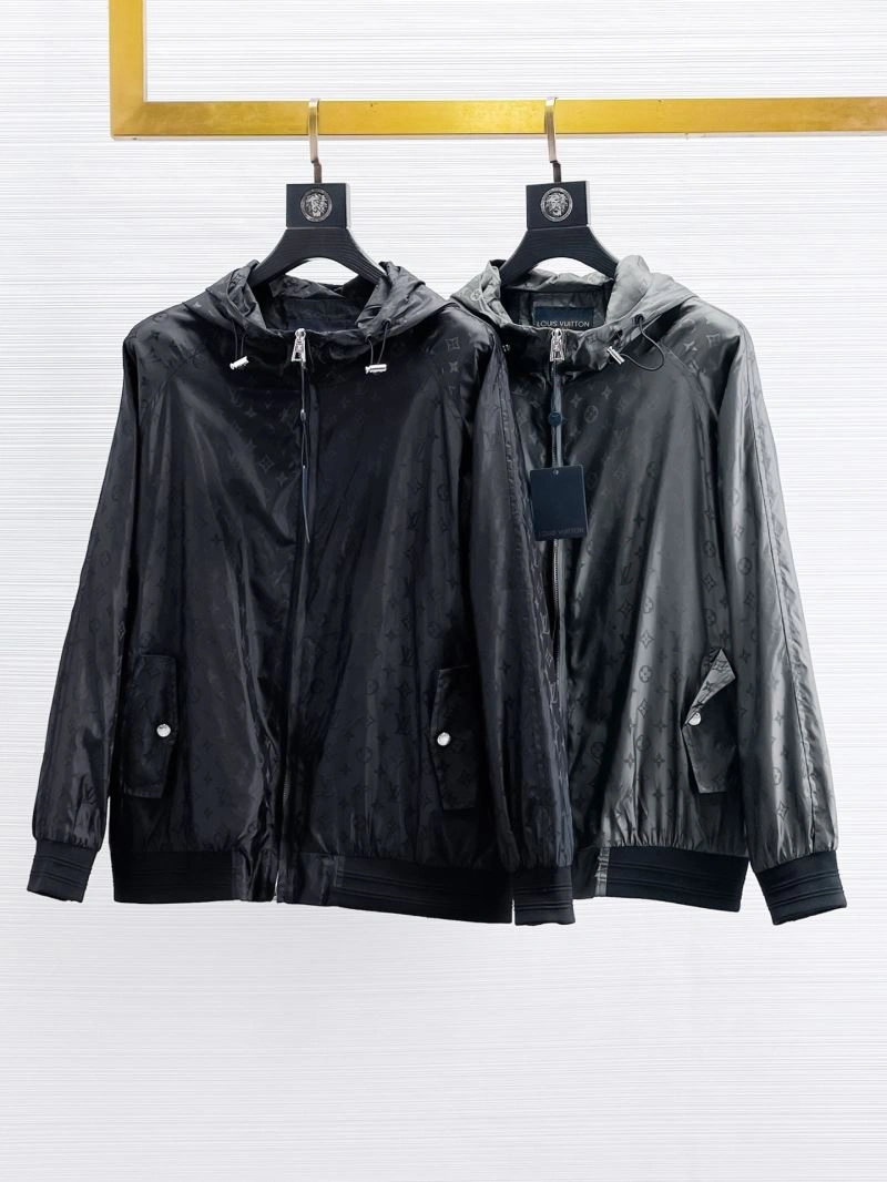 Stylish Louis Vuitton Outwear 133848