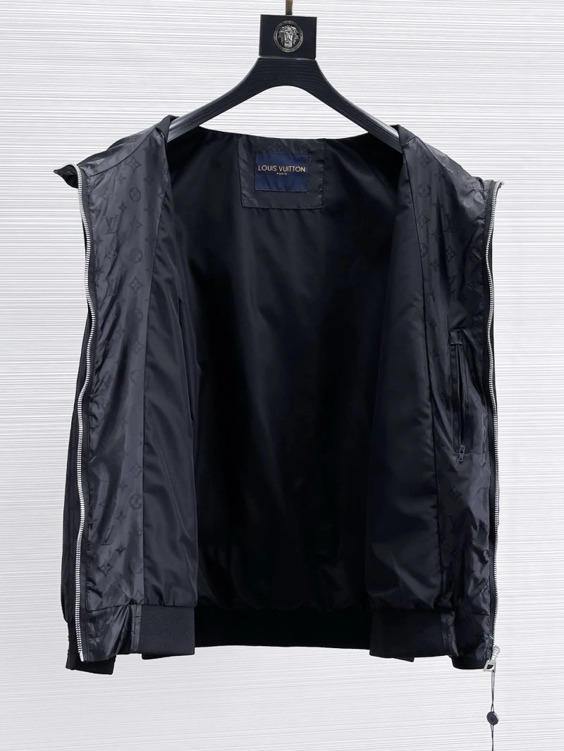 Stylish Louis Vuitton Outwear 133848