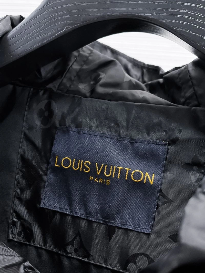 Stylish Louis Vuitton Outwear 133848