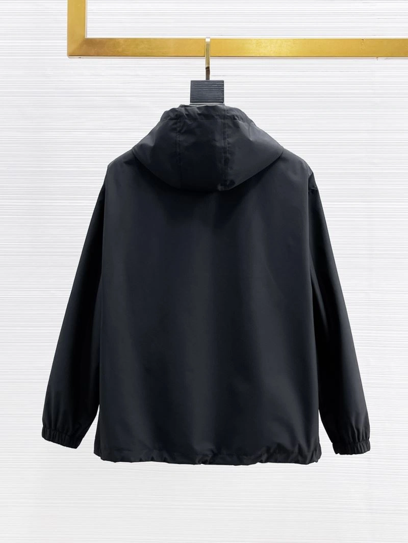 Elegant Louis Vuitton Outwear 133865