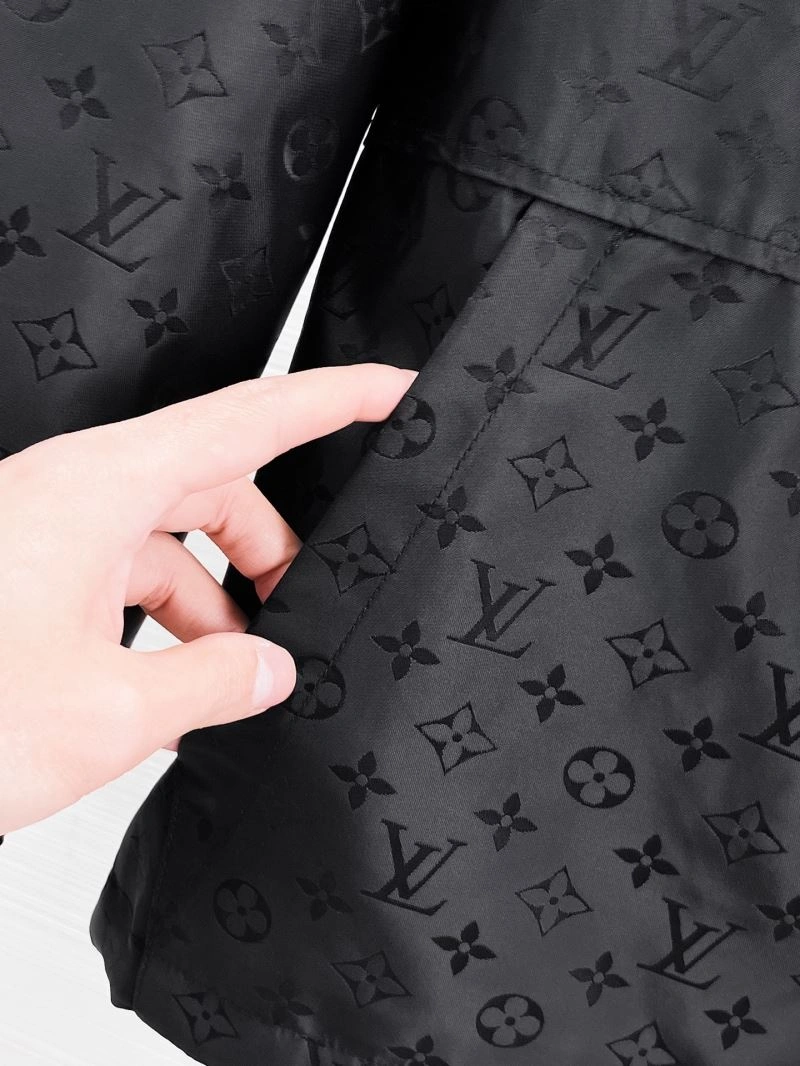 Functional Louis Vuitton Outwear 133845
