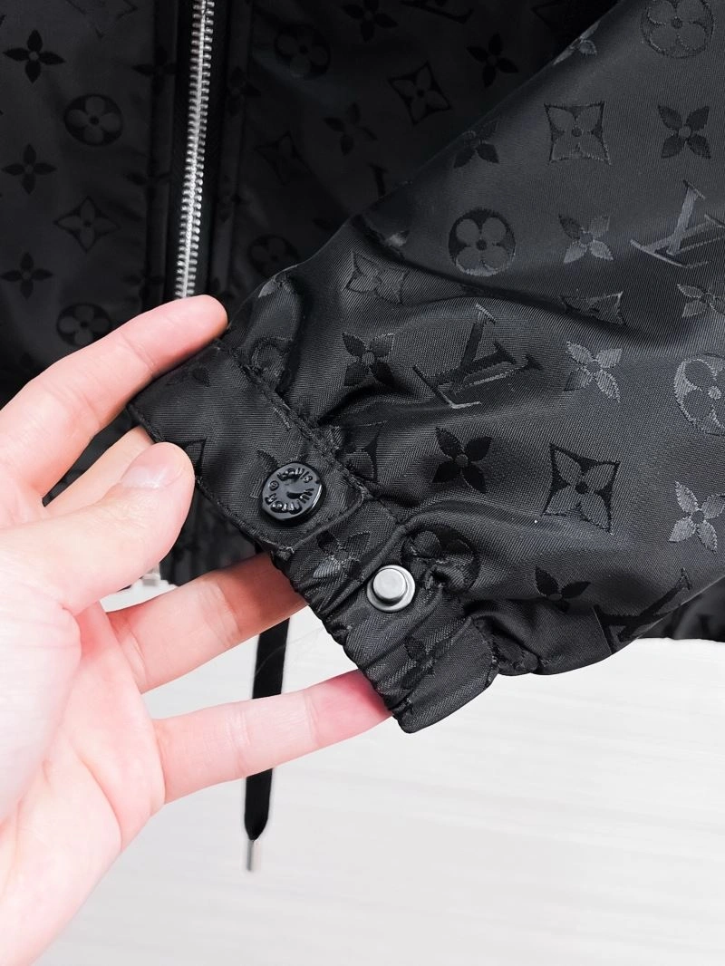 Functional Louis Vuitton Outwear 133845