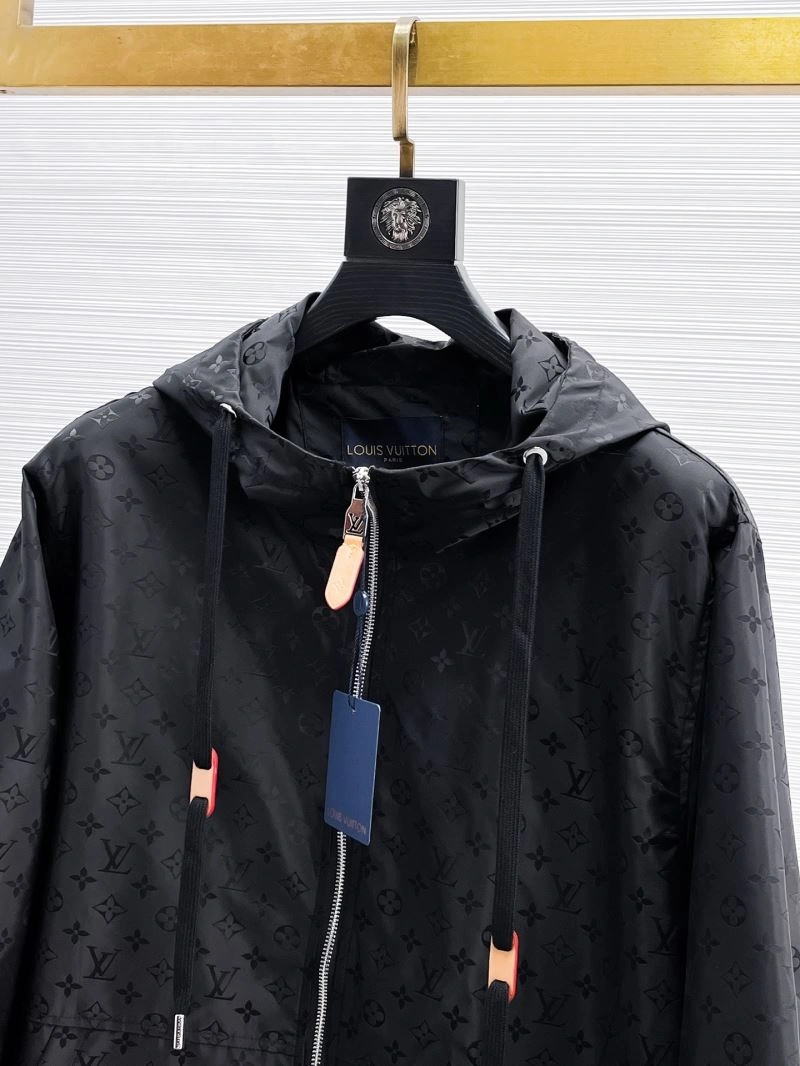 Functional Louis Vuitton Outwear 133845