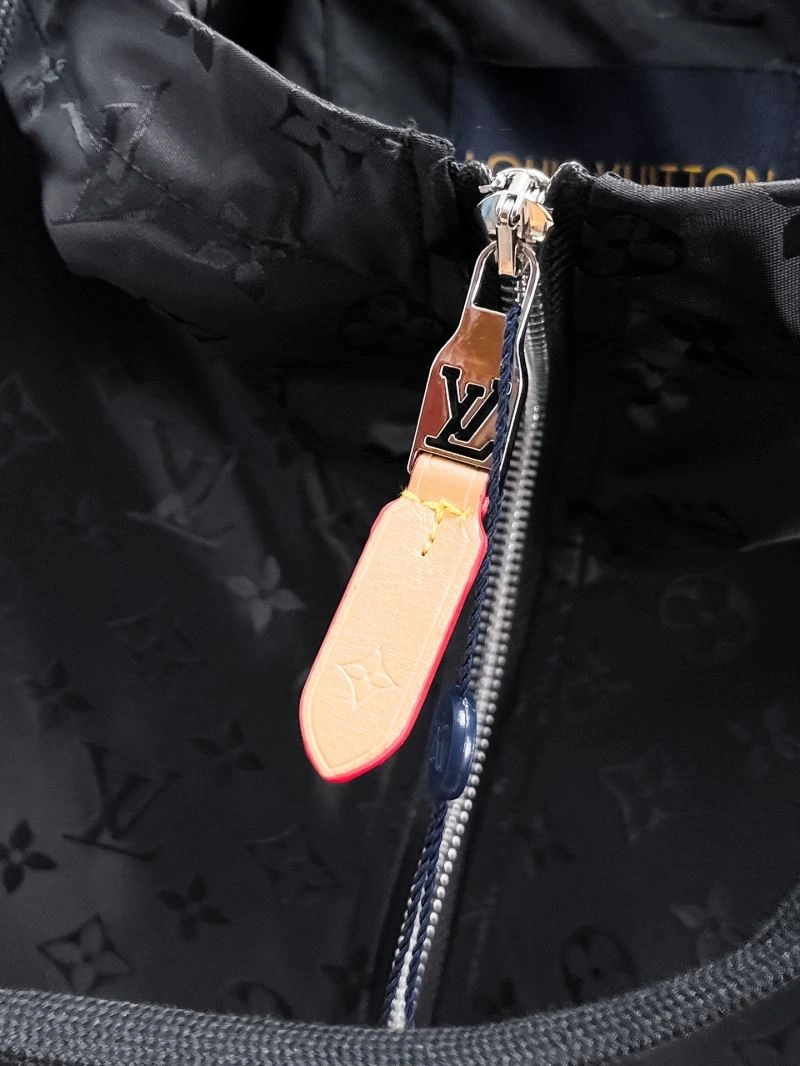 Functional Louis Vuitton Outwear 133845