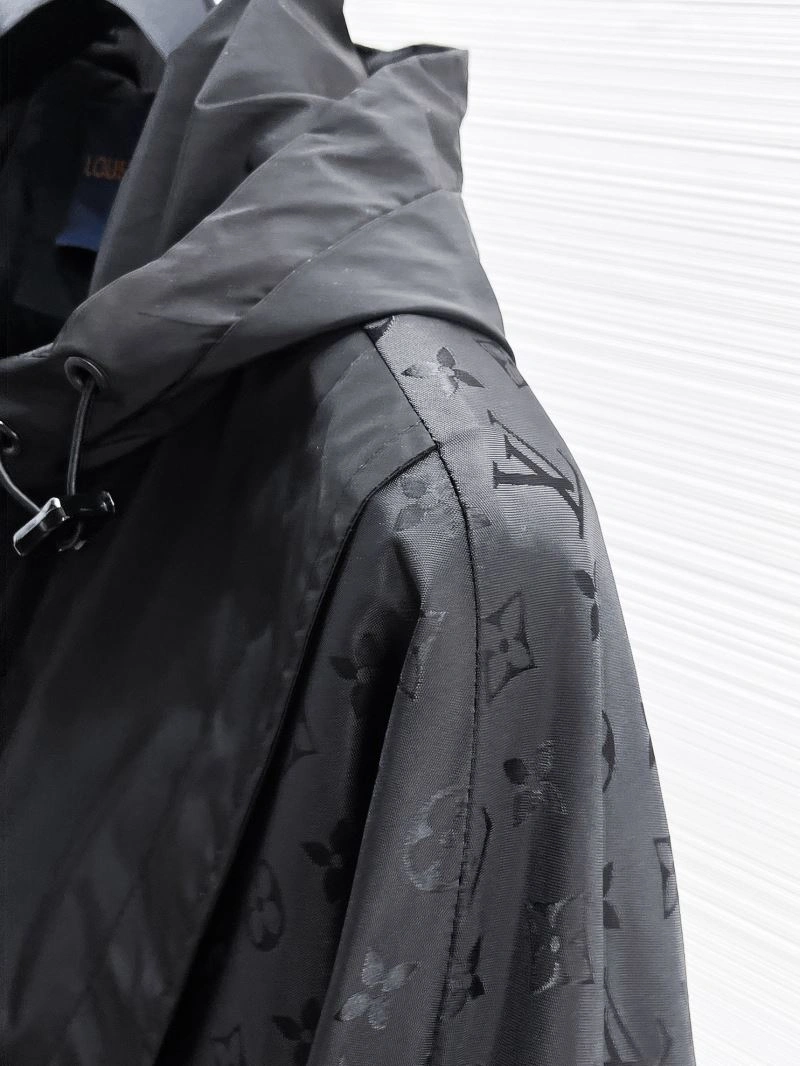 Louis Vuitton Outwear Youthful 133866