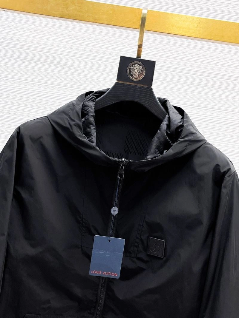 Louis Vuitton Outwear Modern 133855