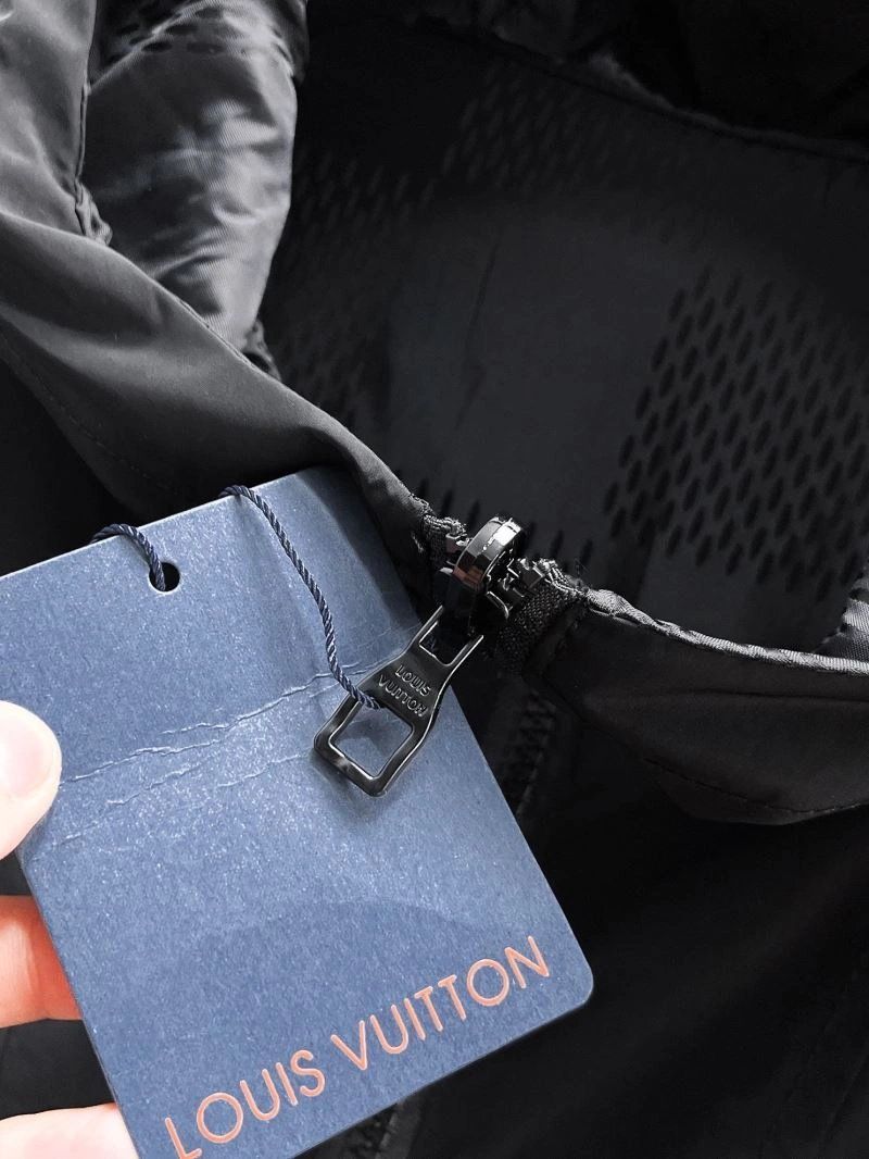 Louis Vuitton Outwear Modern 133855