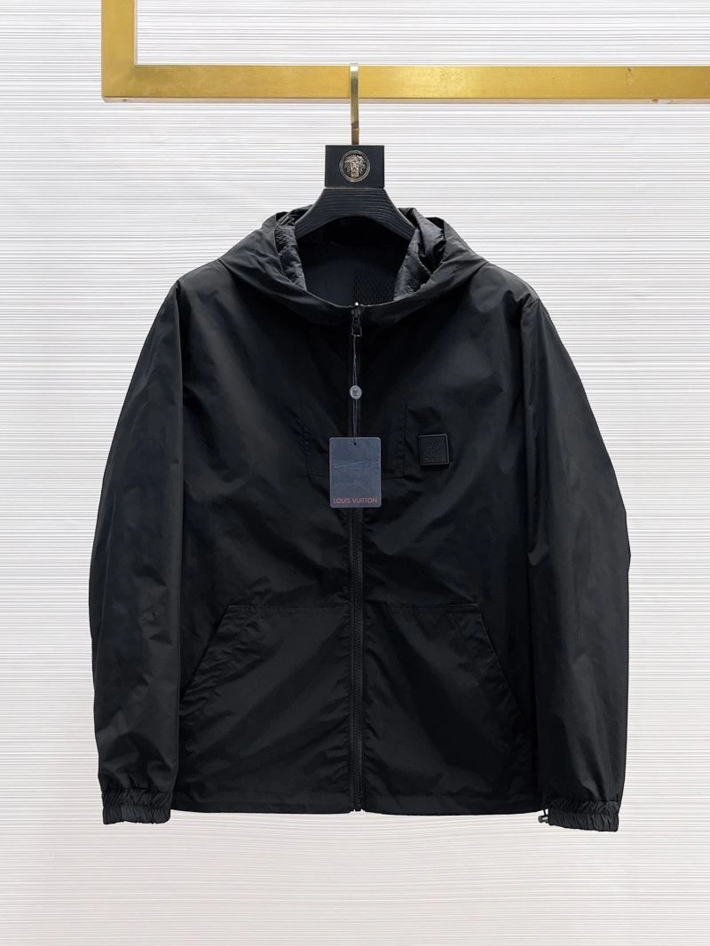 Louis Vuitton Outwear Modern 133855