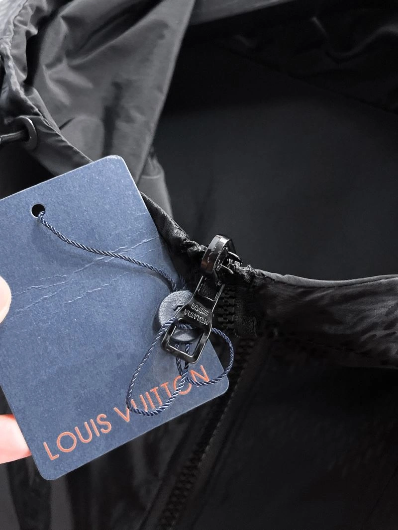 Louis Vuitton Outwear Modern 133855