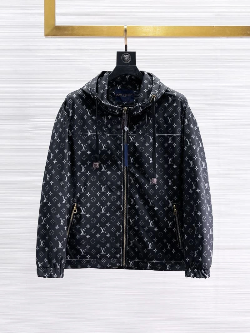 Functional Louis Vuitton Outwear 133842