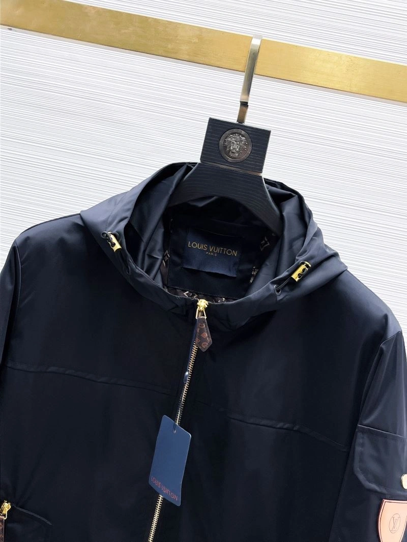 Louis Vuitton Outwear Efficient 133867