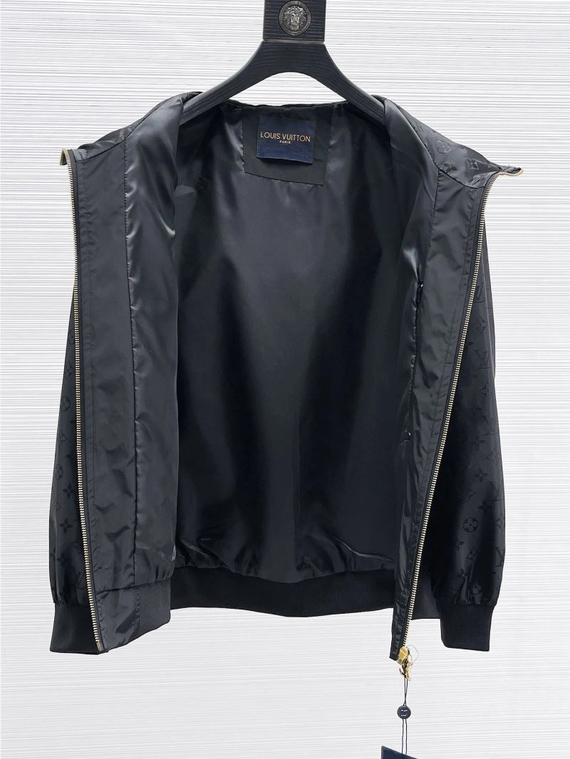 Louis Vuitton Outwear SportInspired 133868