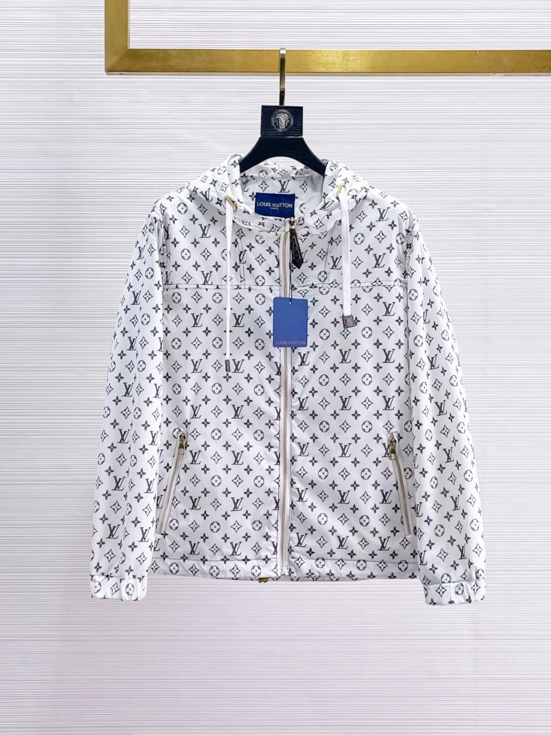 Attractive Louis Vuitton Outwear 133850