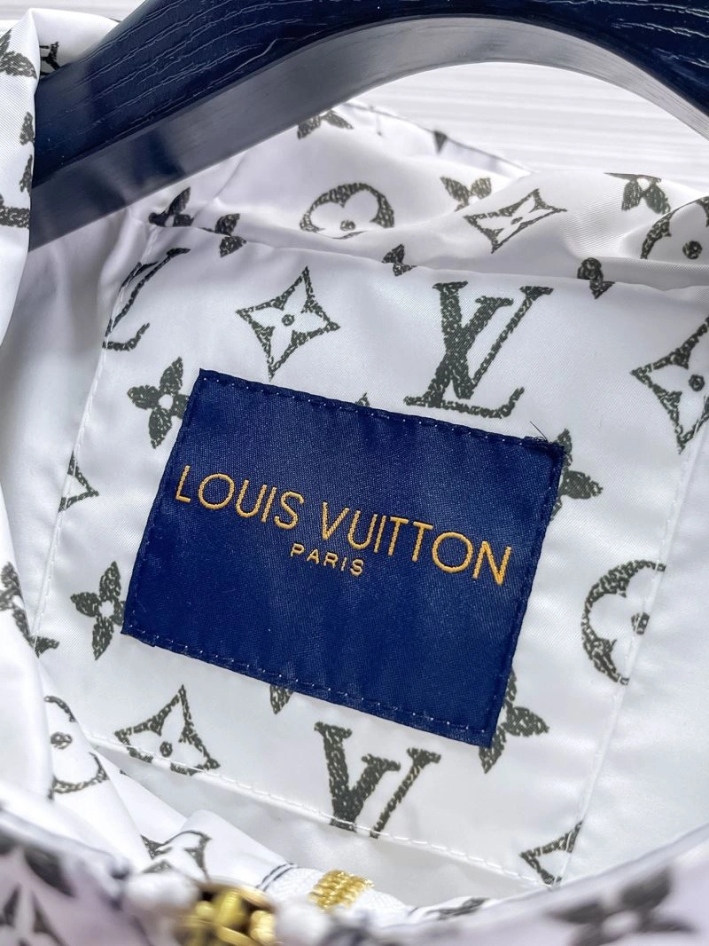 Attractive Louis Vuitton Outwear 133850