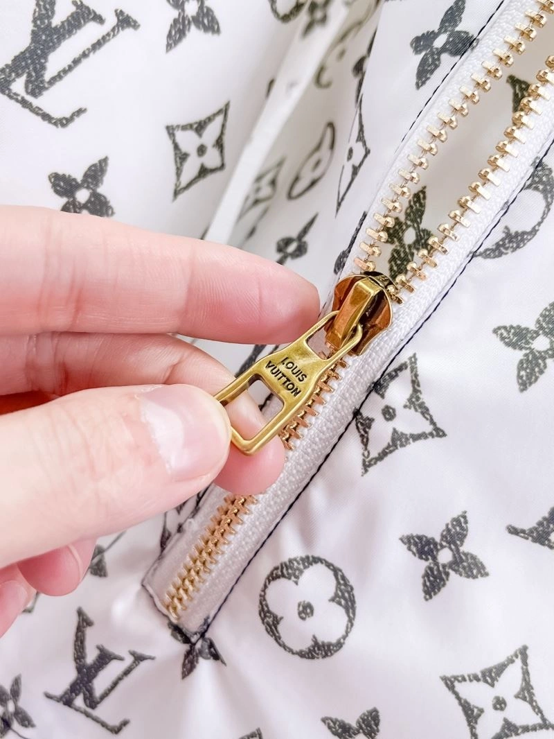 Attractive Louis Vuitton Outwear 133850