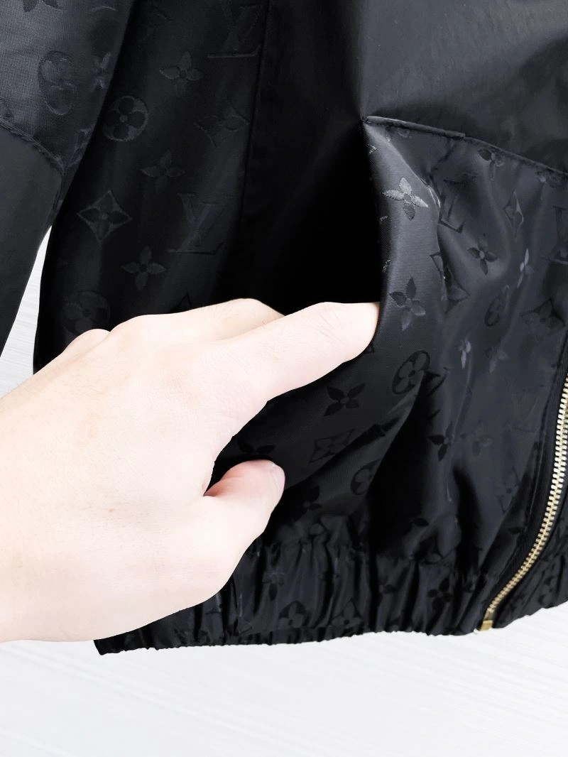 Louis Vuitton Outwear TechFriendly 133843