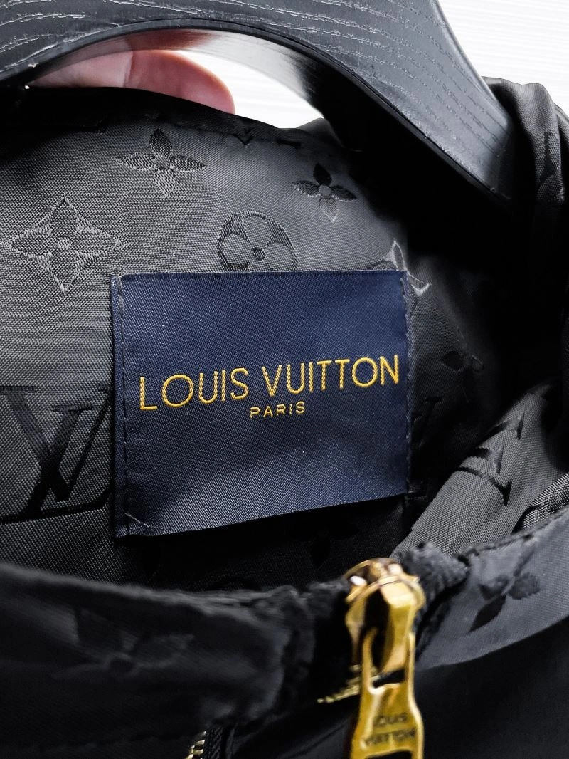 Louis Vuitton Outwear TechFriendly 133843