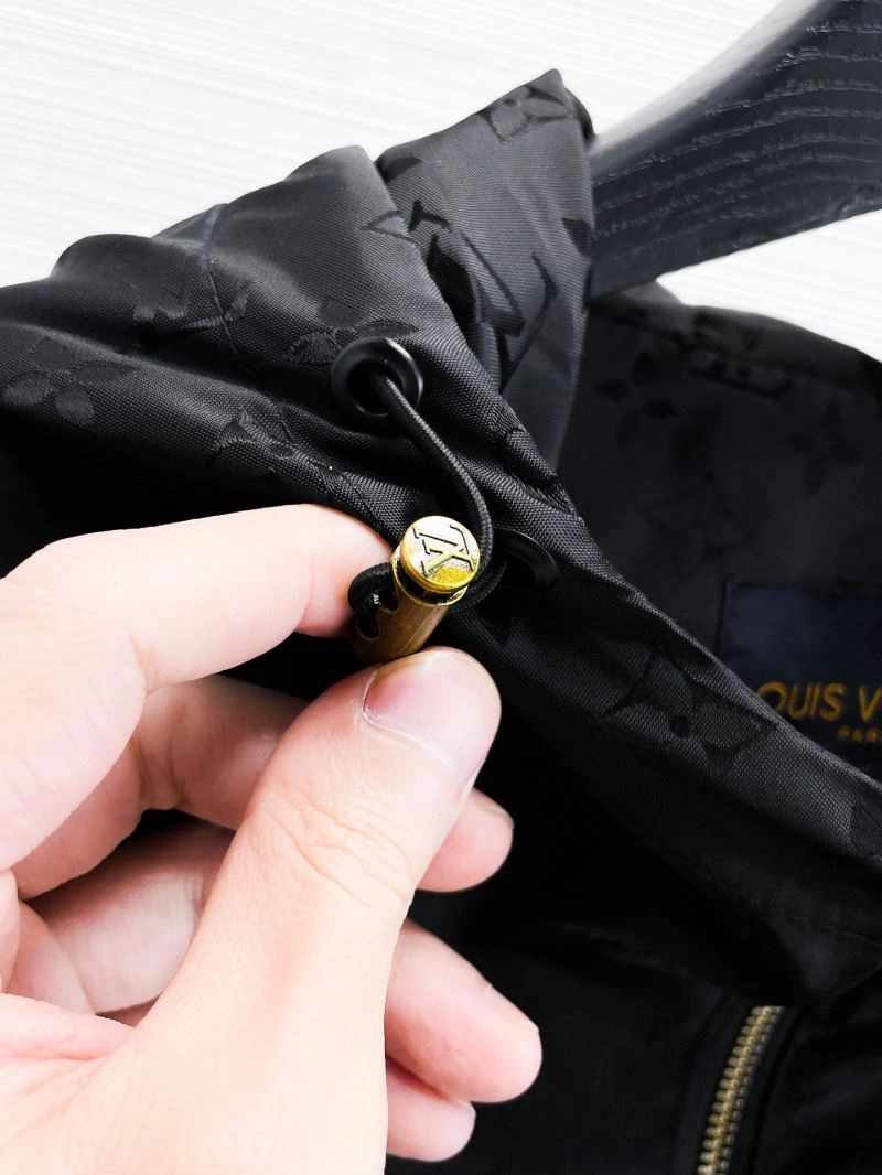 Louis Vuitton Outwear TechFriendly 133843