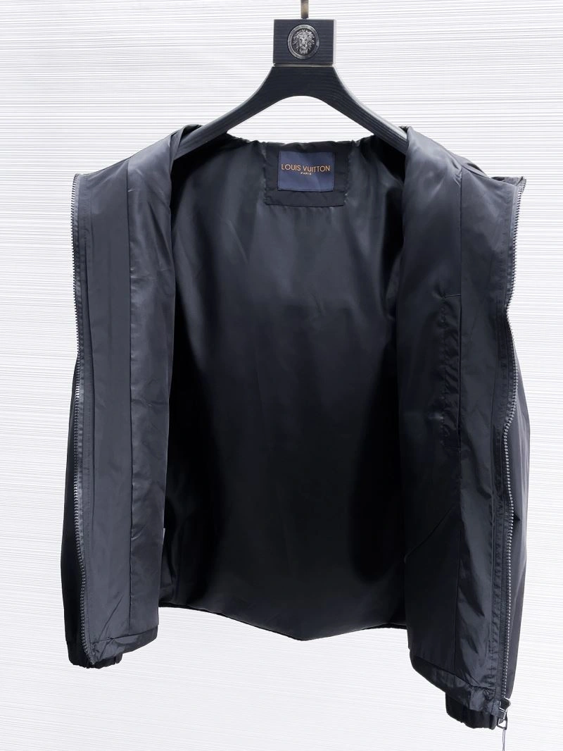 Sporty Louis Vuitton Outwear 133840