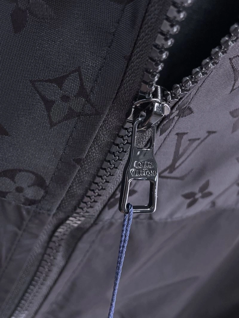 Sporty Louis Vuitton Outwear 133840