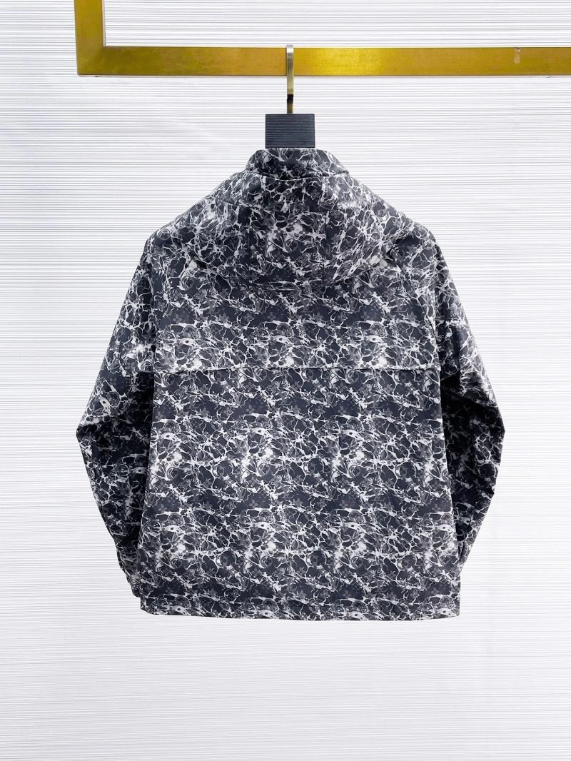 WeatherProof Louis Vuitton Outwear 133841
