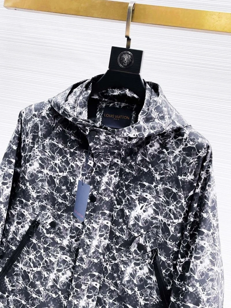 WeatherProof Louis Vuitton Outwear 133841