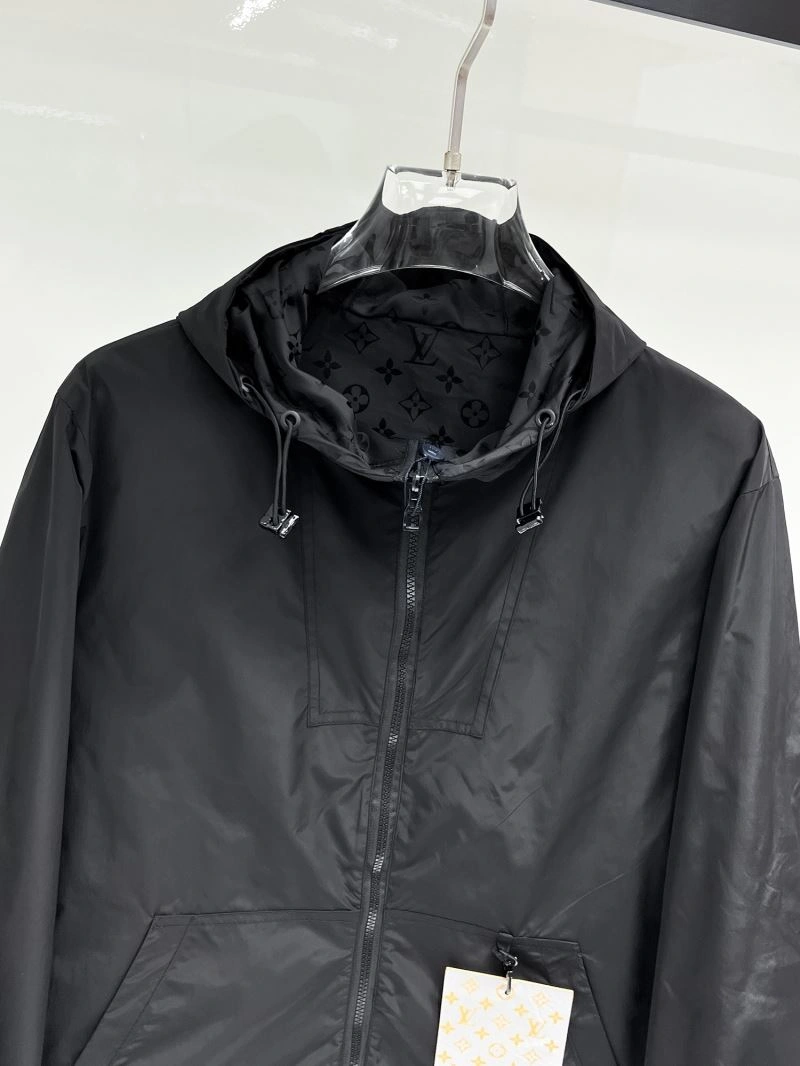 Louis Vuitton Outwear ZipUp 133837