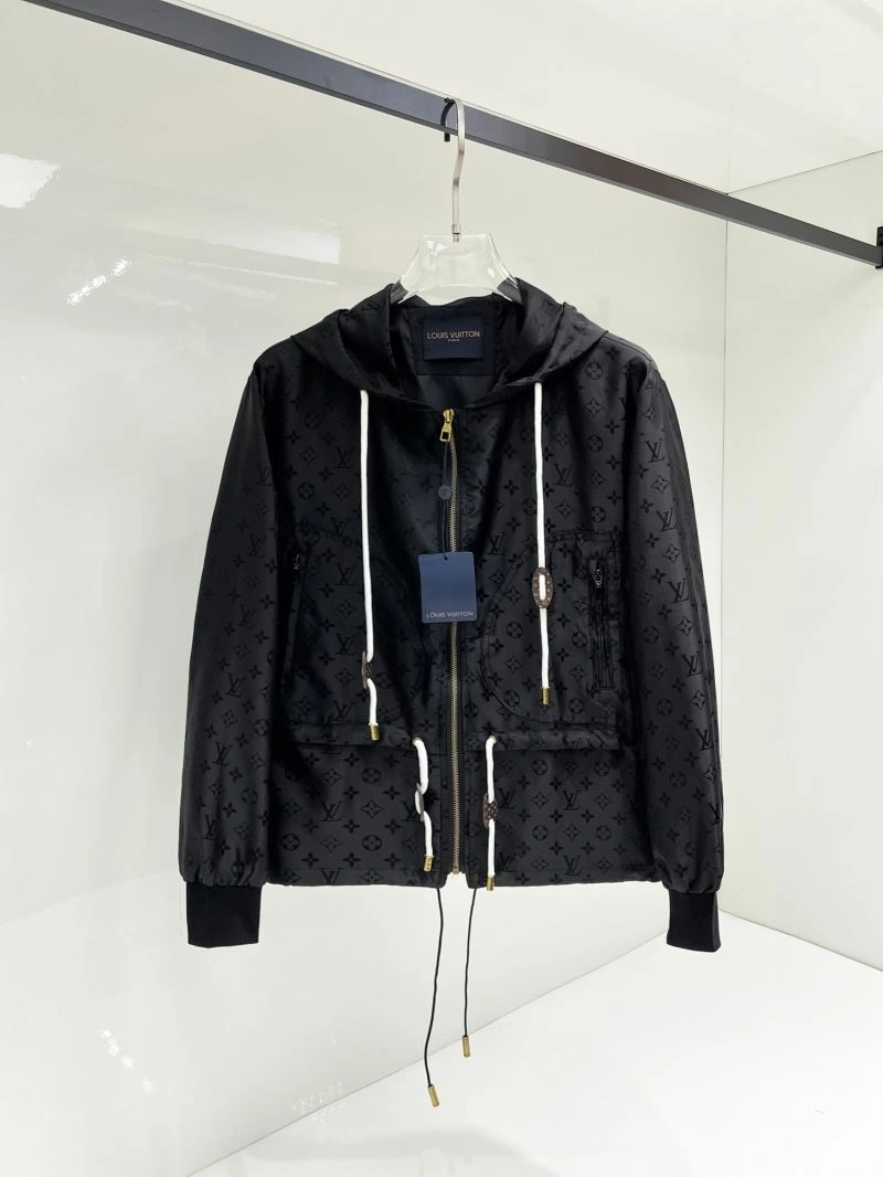 Louis Vuitton Outwear Lightweight 133836